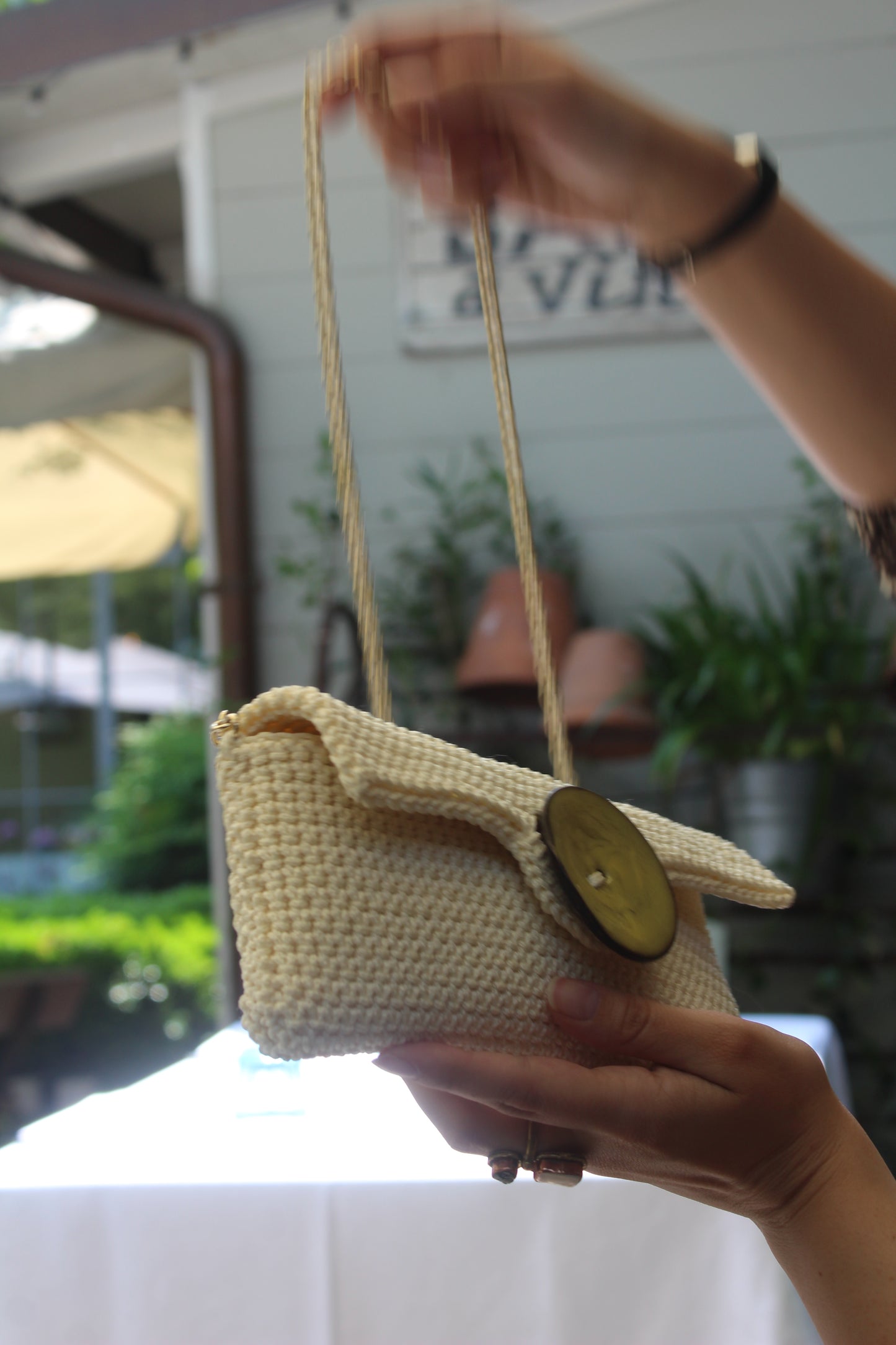 Pochette Big Button Peonia