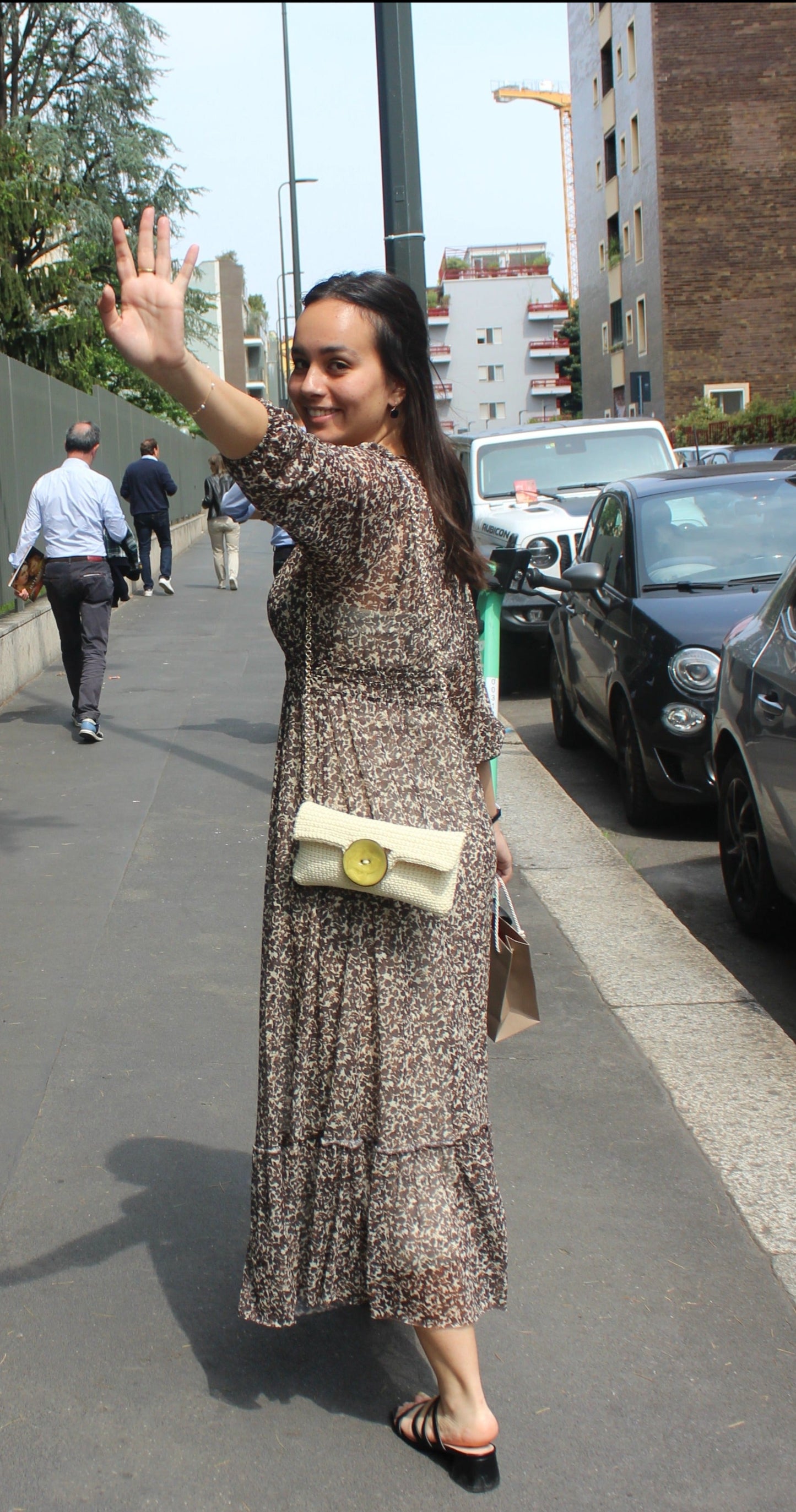 Pochette Big Button Peonia