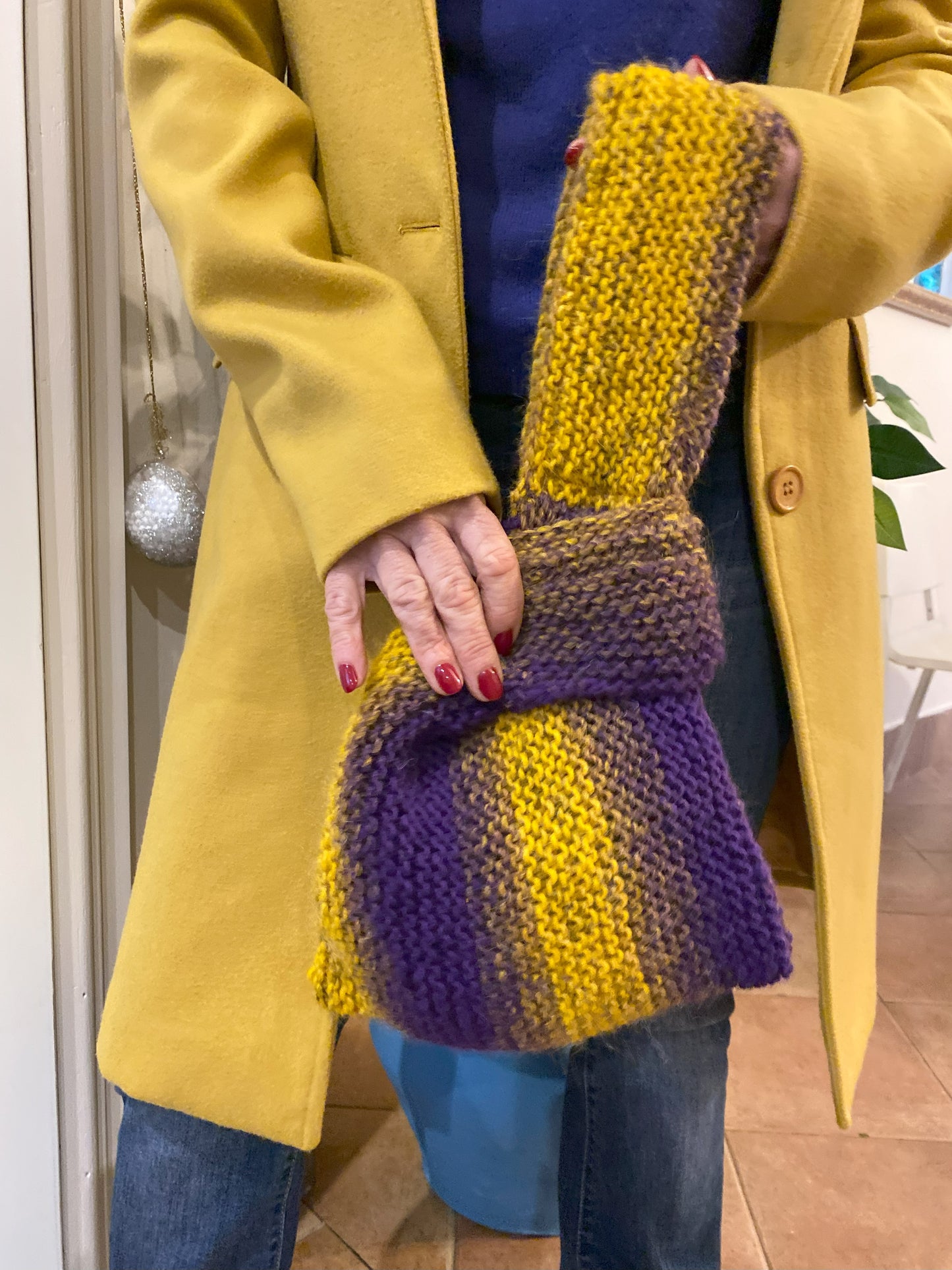Knot Bag in Lana