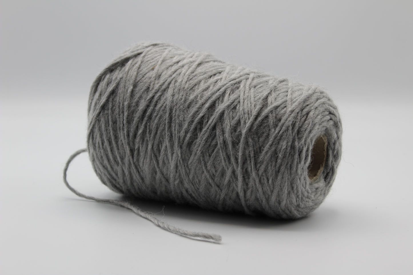 Cappello a punto ventaglio con ponpon SU ORDINAZIONE - Grigio