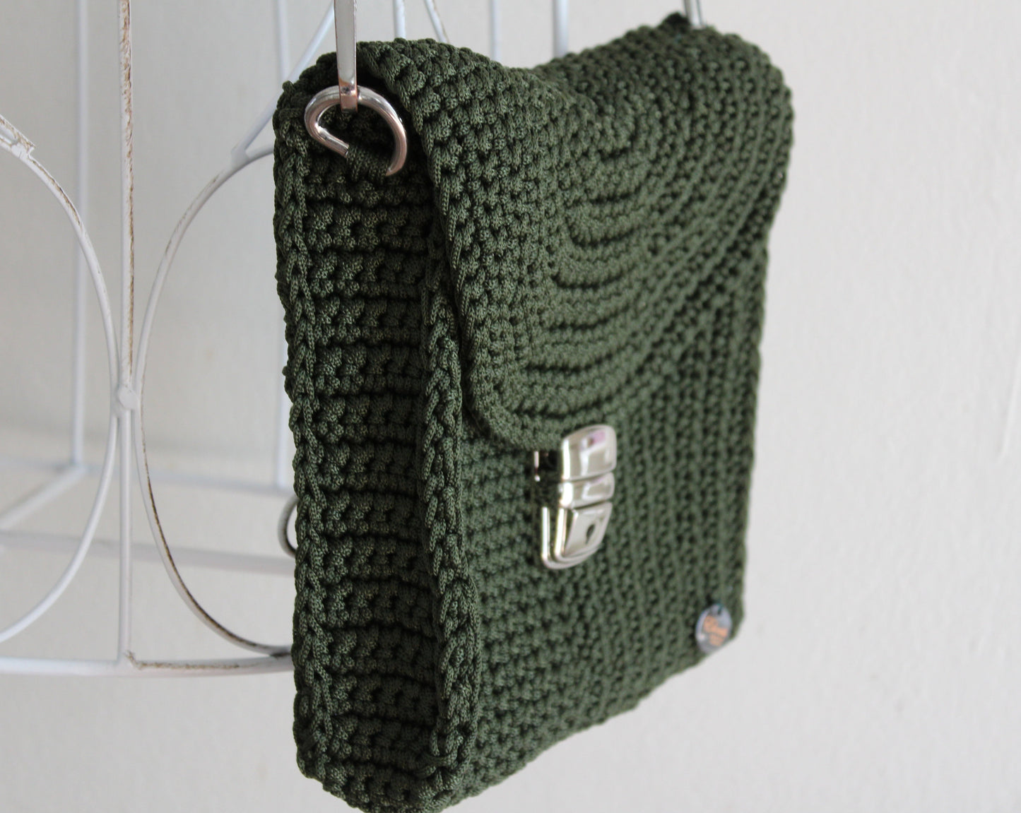 Pochette con tracolla ad uncinetto - Verde Militare