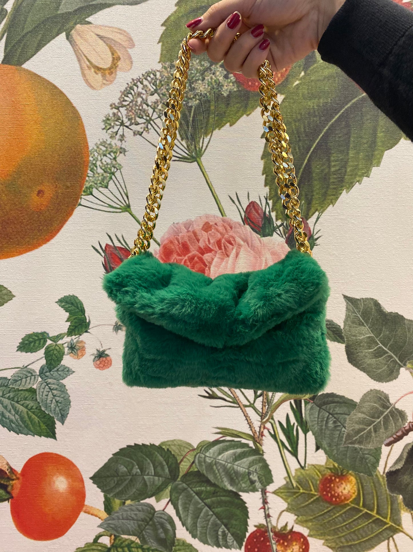 Pochette in ecopelliccia con tracolla doppio filo - Verde