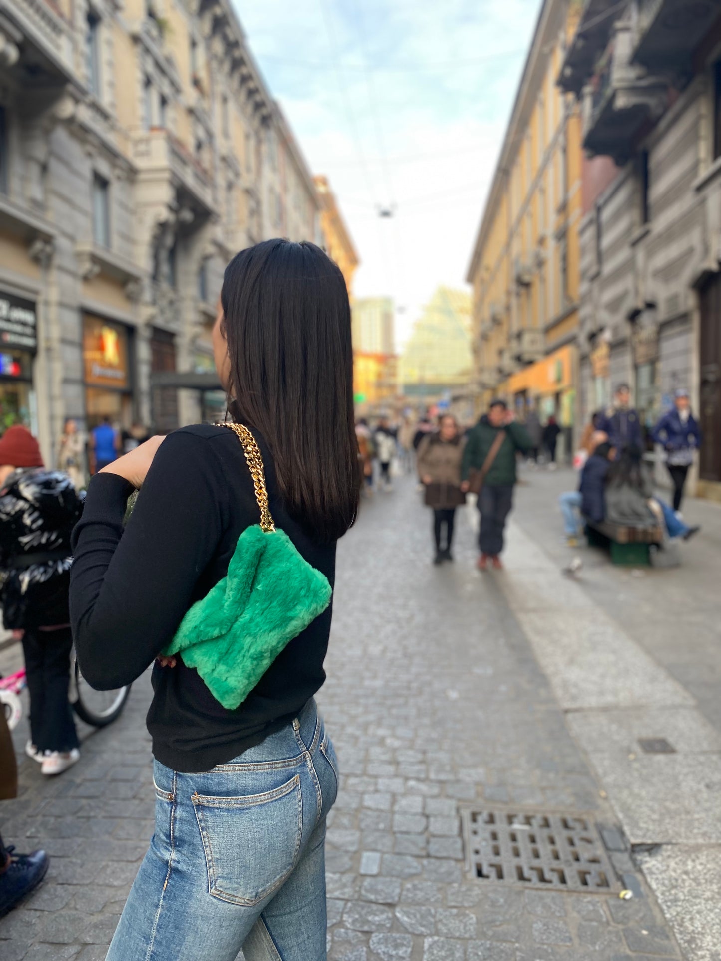 Pochette in ecopelliccia con tracolla doppio filo - Verde