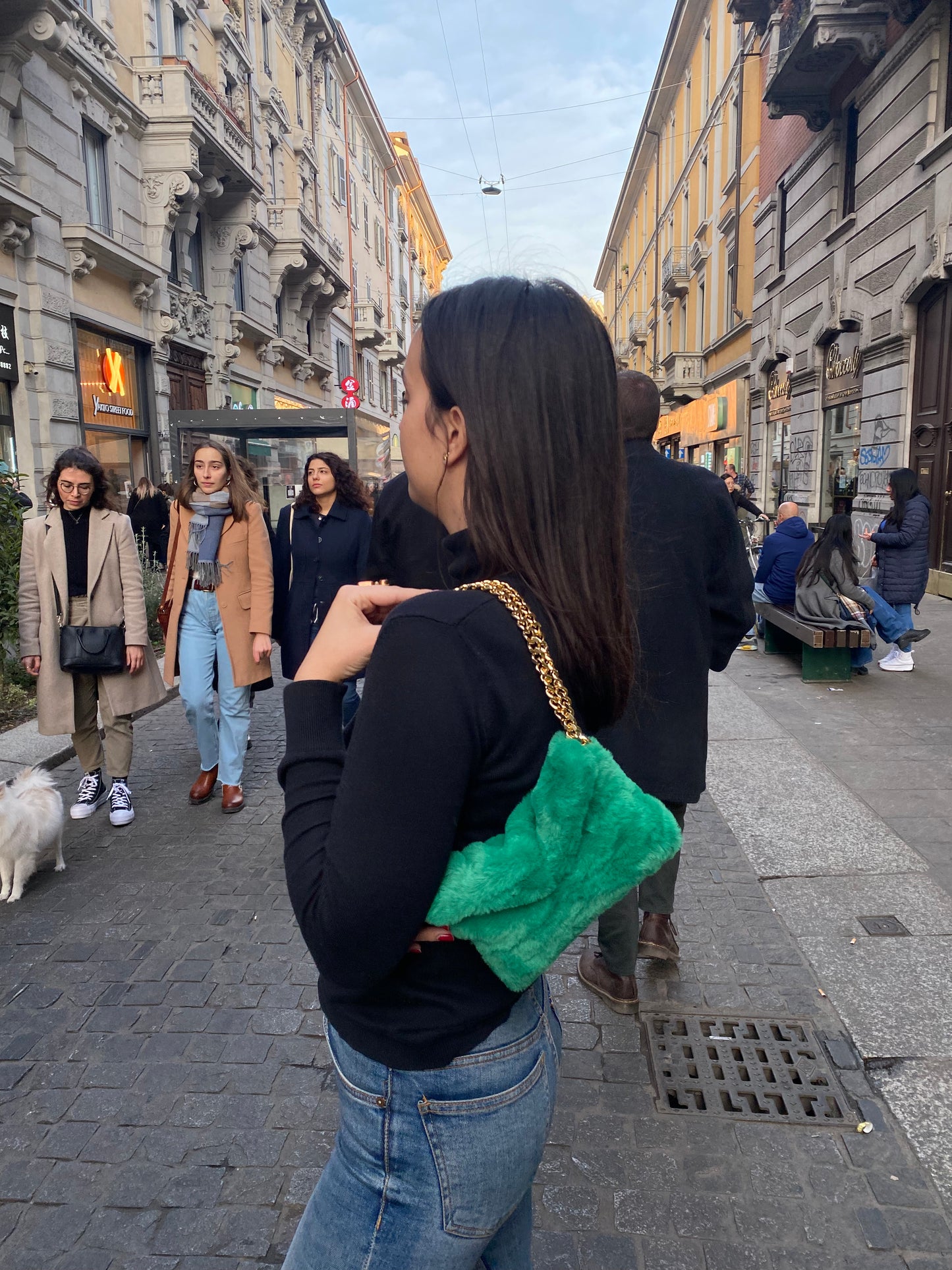 Pochette in ecopelliccia con tracolla doppio filo - Verde