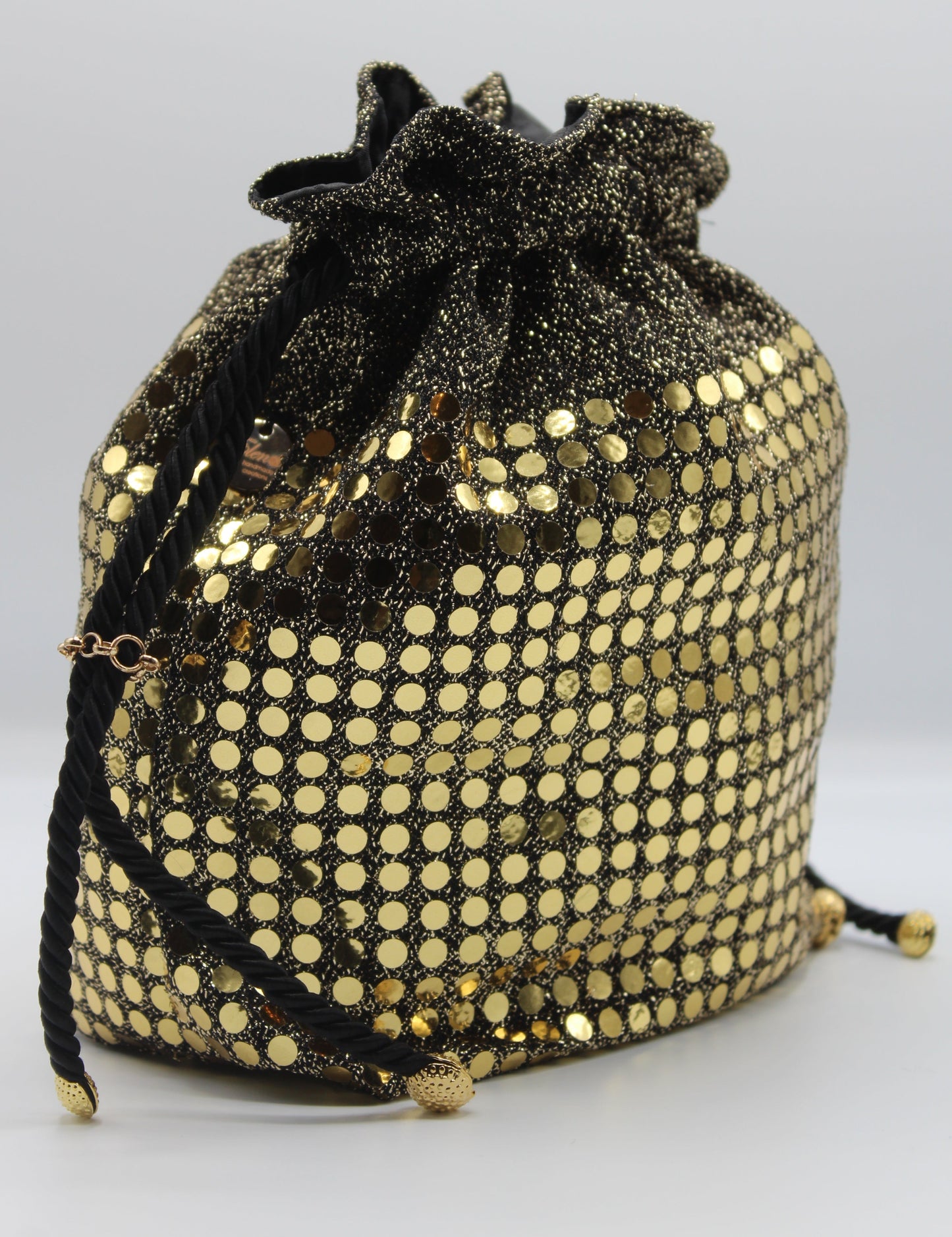 Trilly Shiny Gold