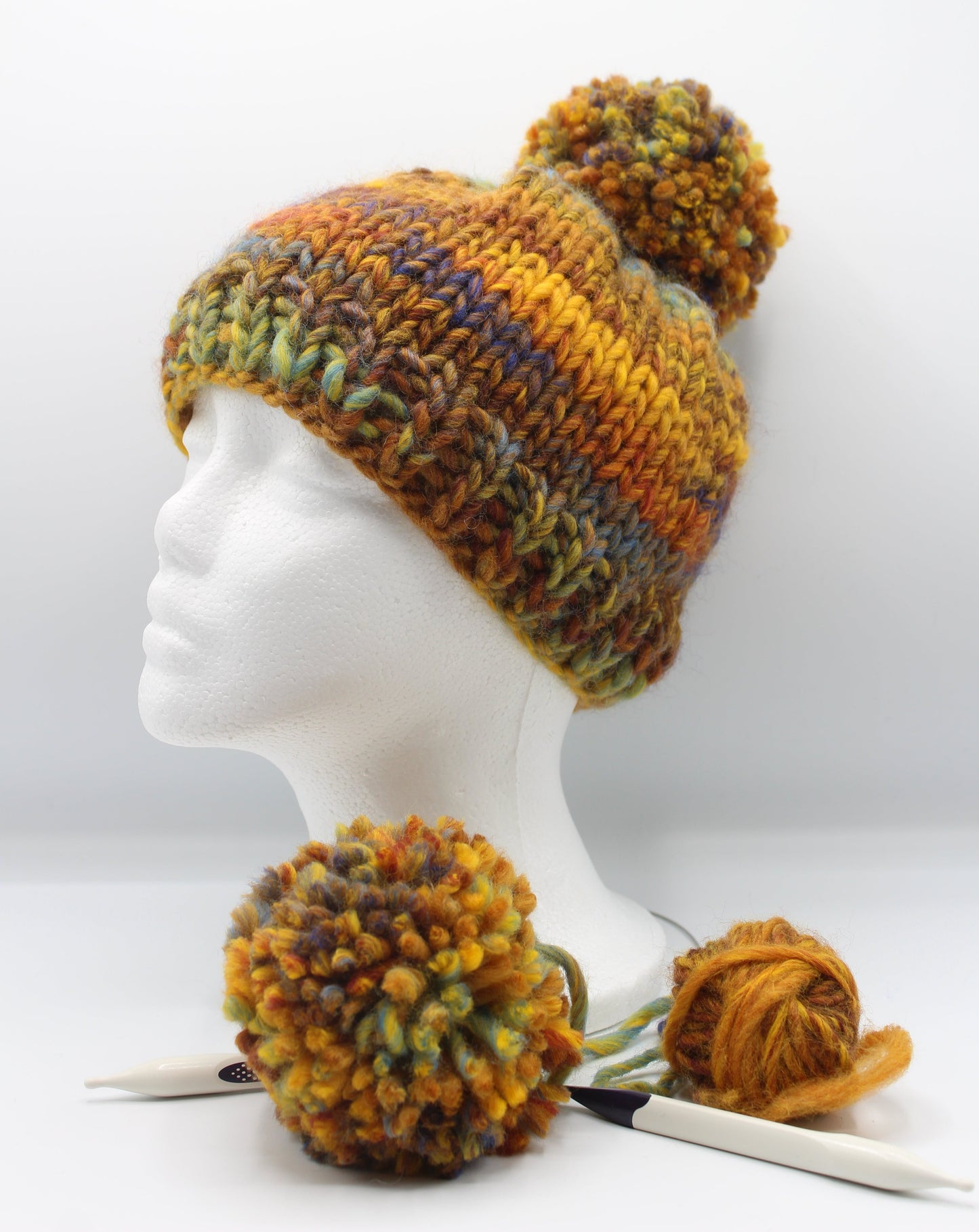 Cappello Flash con ponpon