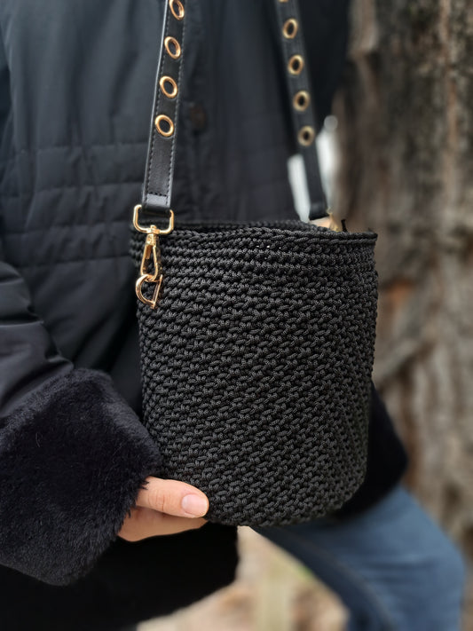 Borsa secchiello con tracolla