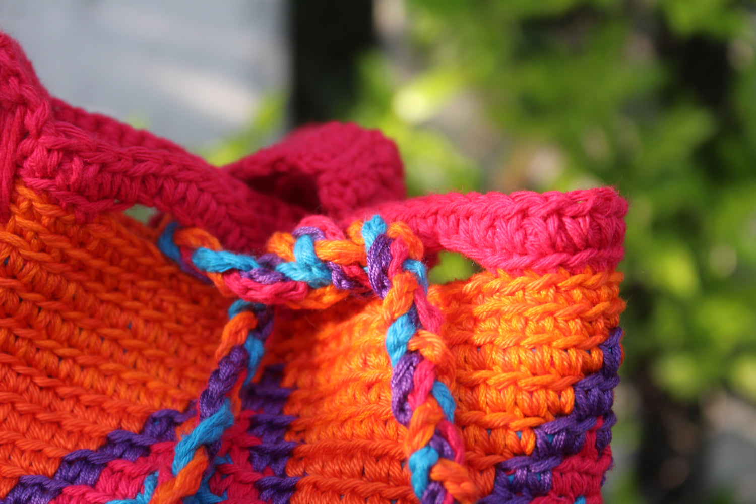 Bucket Crochet Bag Mini con Tracolla