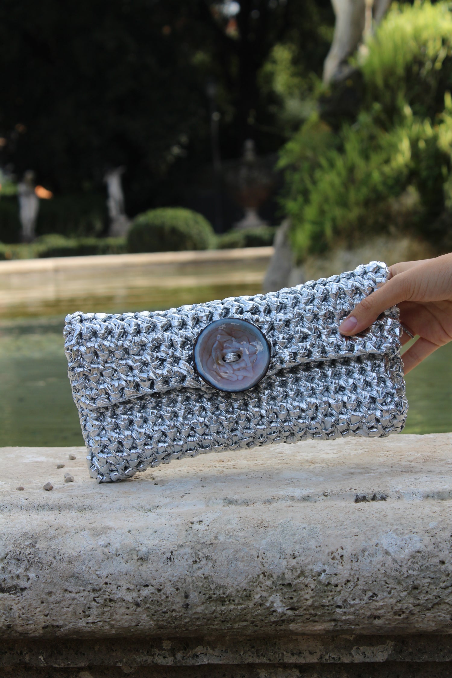 Pochette Big Button Argento