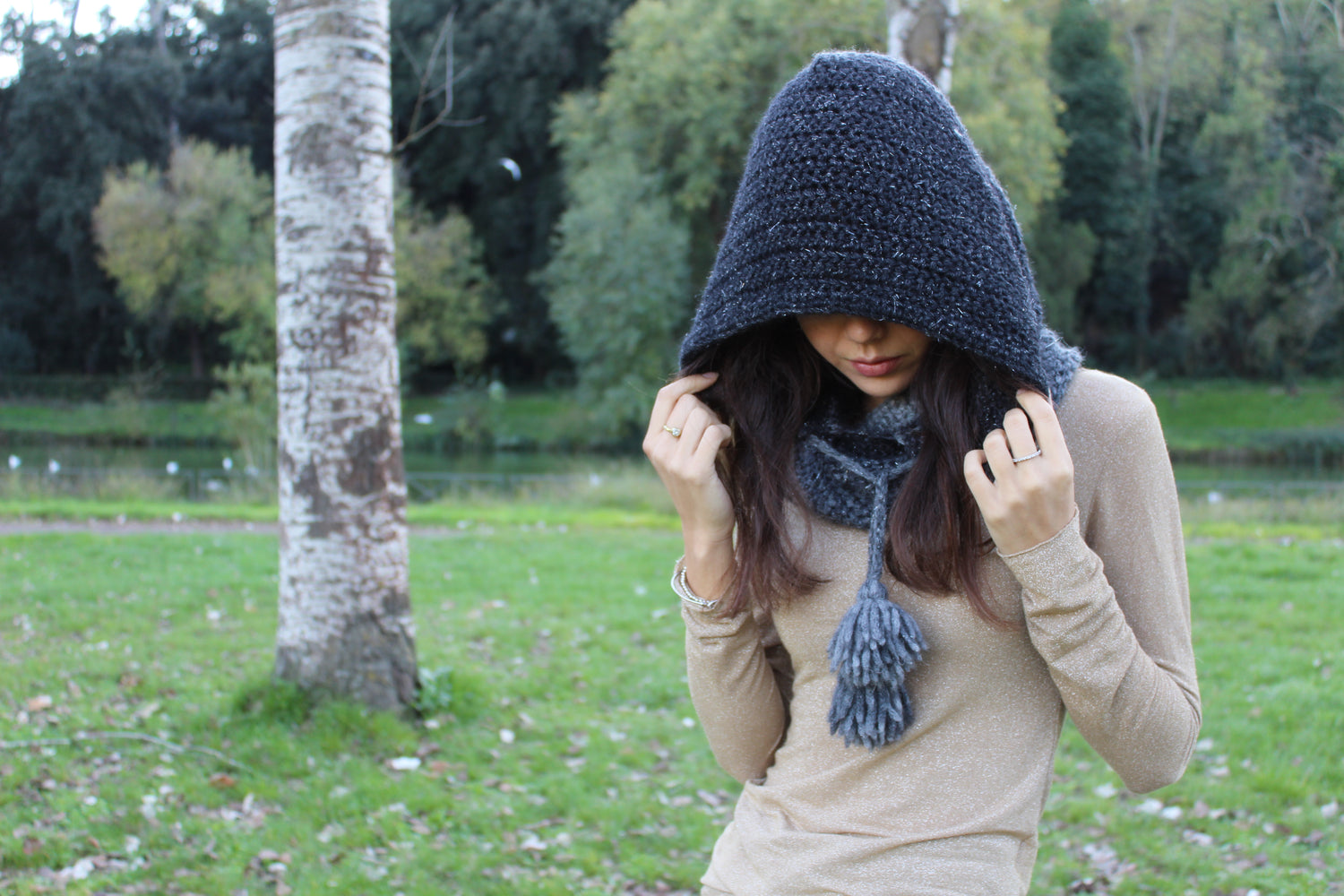 Scaldacollo con cappuccio Nero