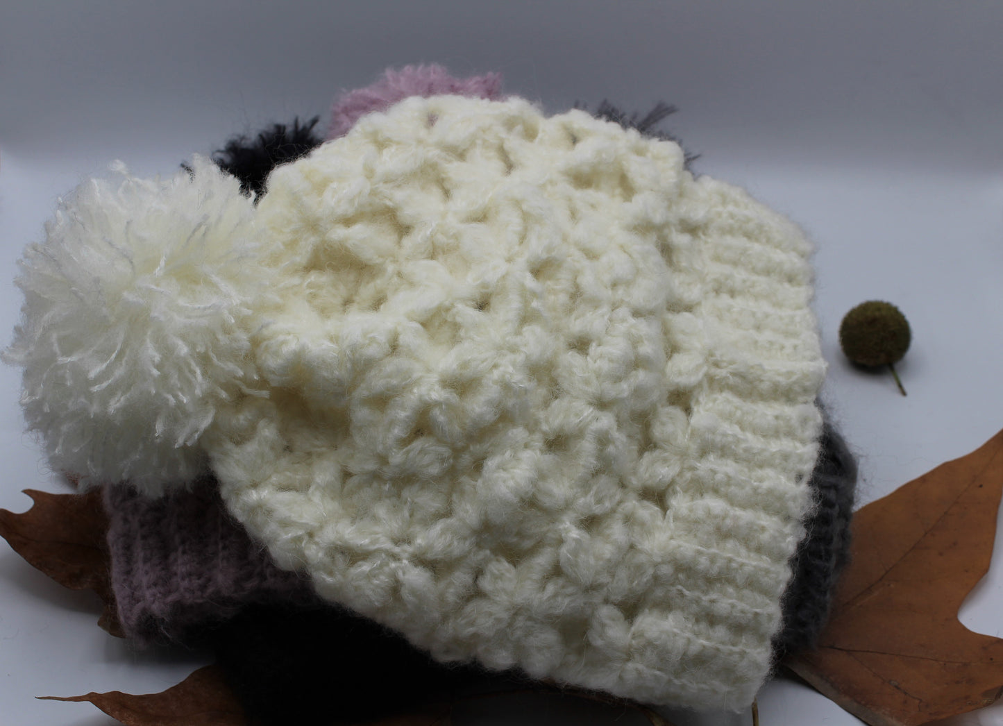 Cappello con Ponpon in lana e mohair