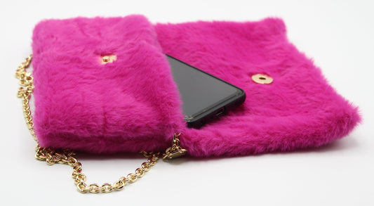 Pochette in ecopelliccia con tracolla - Fucsia