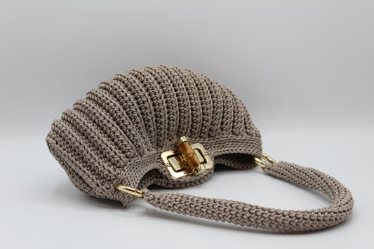 Lara Media - Tortora